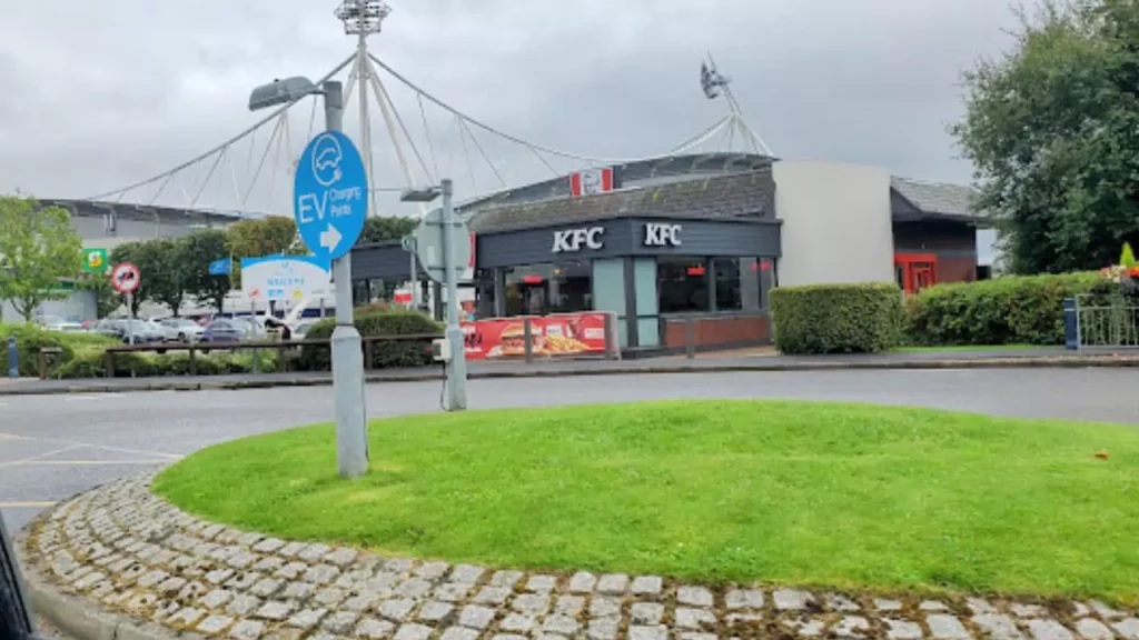 KFC Bolton - The Linkway